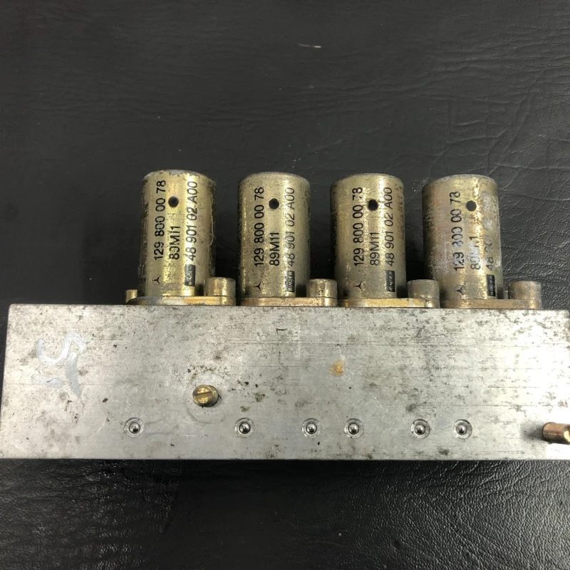 Bloc valve sistem decapotare stanga Mercedes-Benz 