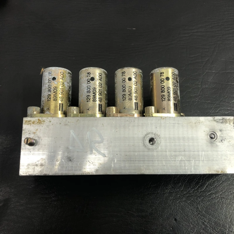 Bloc valve sistem decapotare dreapta Mercedes-Benz 