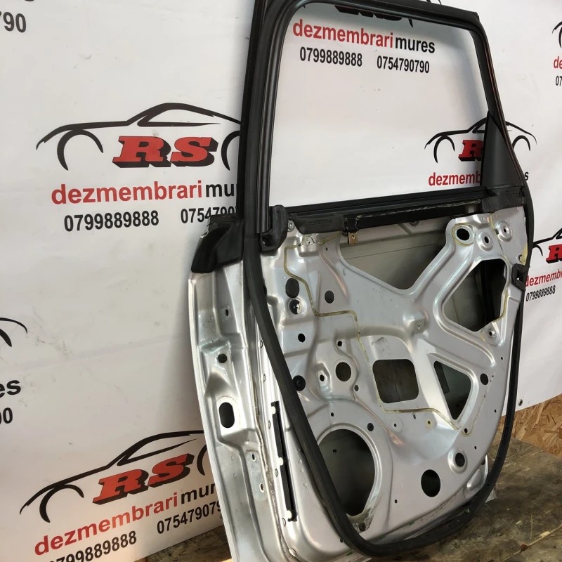 Usa dreapta spate / Audi A4 B7 2006 / Caroserie, oglinzi si faruri