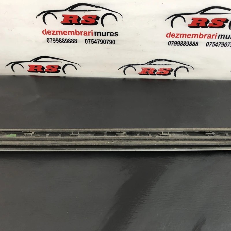 Bandou usa dreapta spate / Audi A4 B7 2006 / Caroserie, oglinzi si faruri