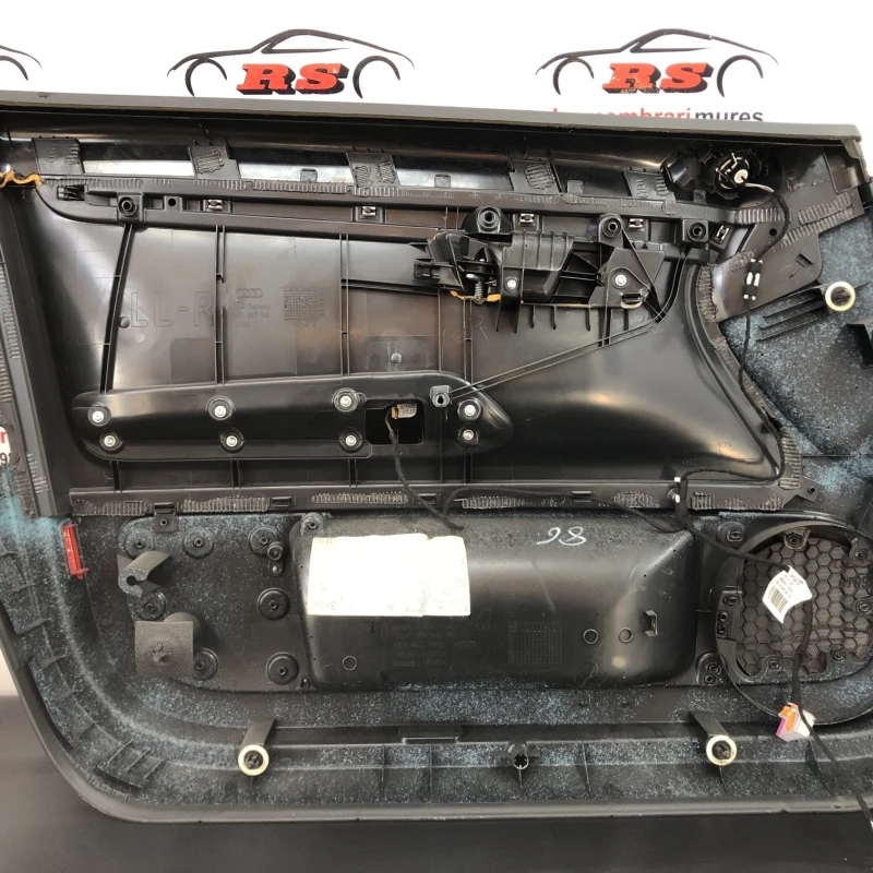 Panou tapiterie usa dreapta fata / Audi A4 B7 2006 / Interior