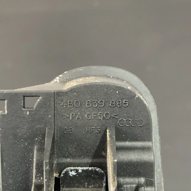 Maner usa dreapta fata / Audi A4 B7 2006 / Caroserie, oglinzi si faruri