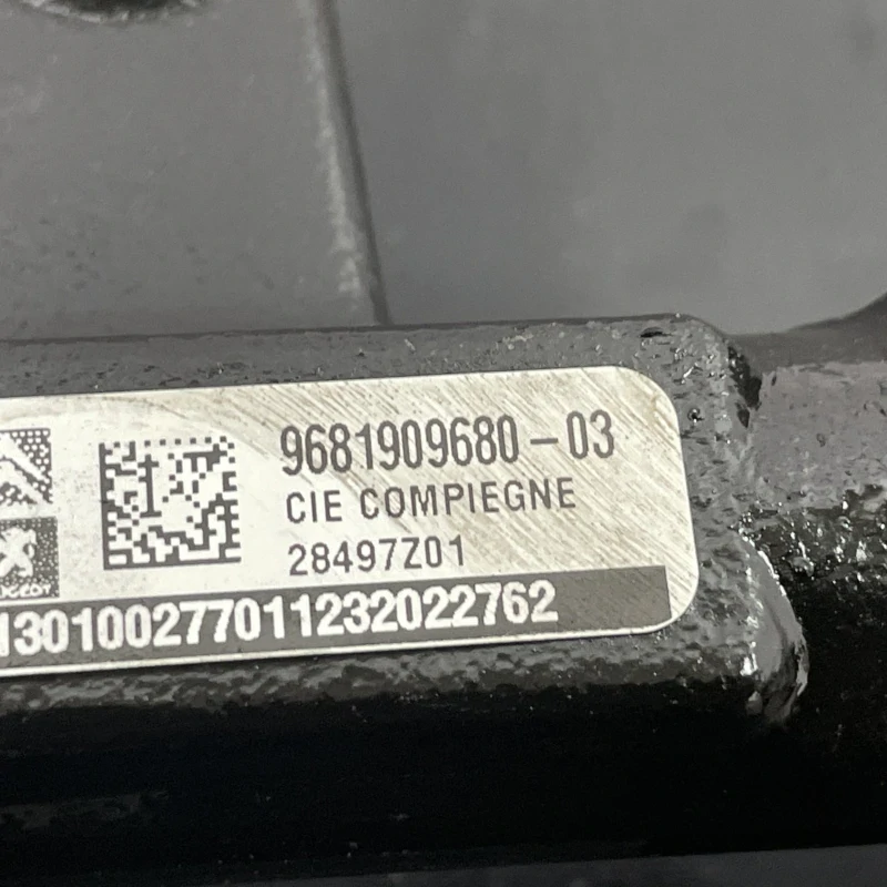 Rampa injectoare cu senzor / Citroën DS5 DS5 2013 / Motor, racire si evacuare