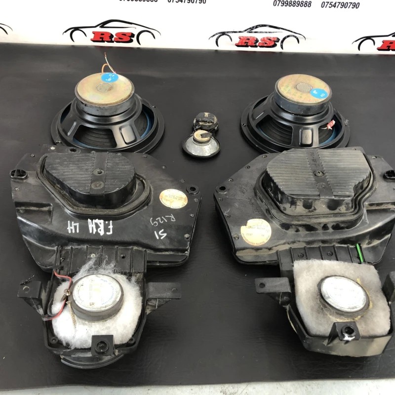 Boxe / Mercedes-Benz SL R129 1990 / Audio si electronice