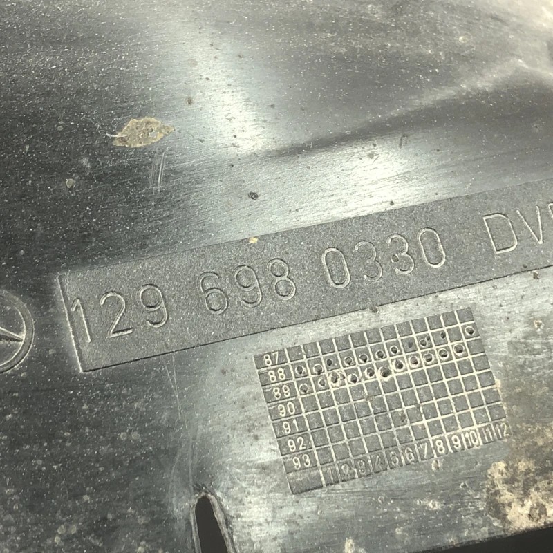 Carenaj stanga fata mare / Mercedes-Benz SL R129 1990 / Caroserie, oglinzi si faruri
