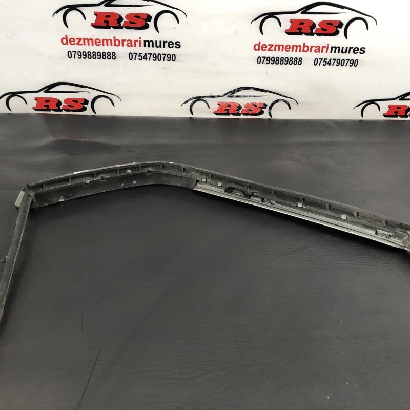 Ornament far dreapta / Mercedes-Benz SL R129 1990 / Caroserie, oglinzi si faruri