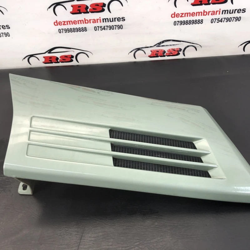 Bandou ornament aripa stanga fata / Mercedes-Benz SL R129 1990 / Caroserie, oglinzi si faruri