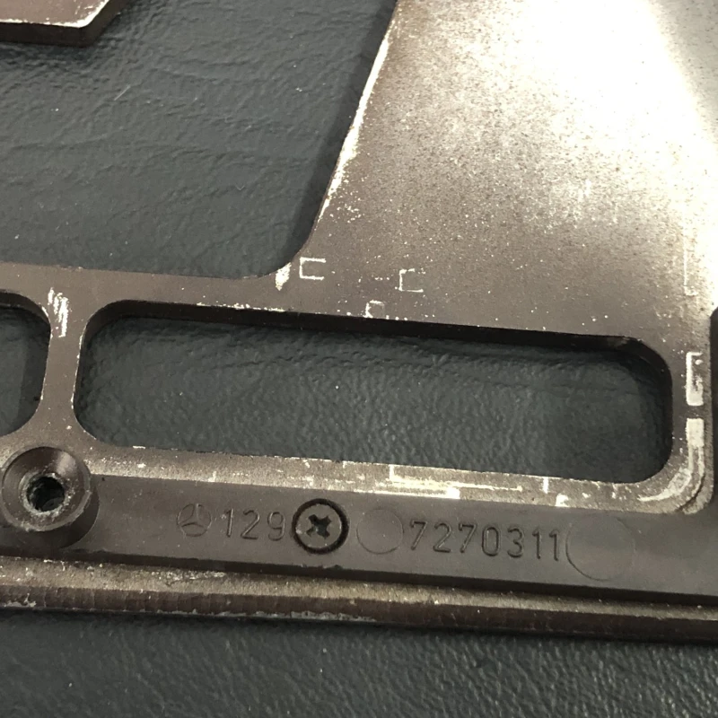 Ornament trim reglaj butoane scaun stanga fata / Mercedes-Benz SL R129 1990 / Interior