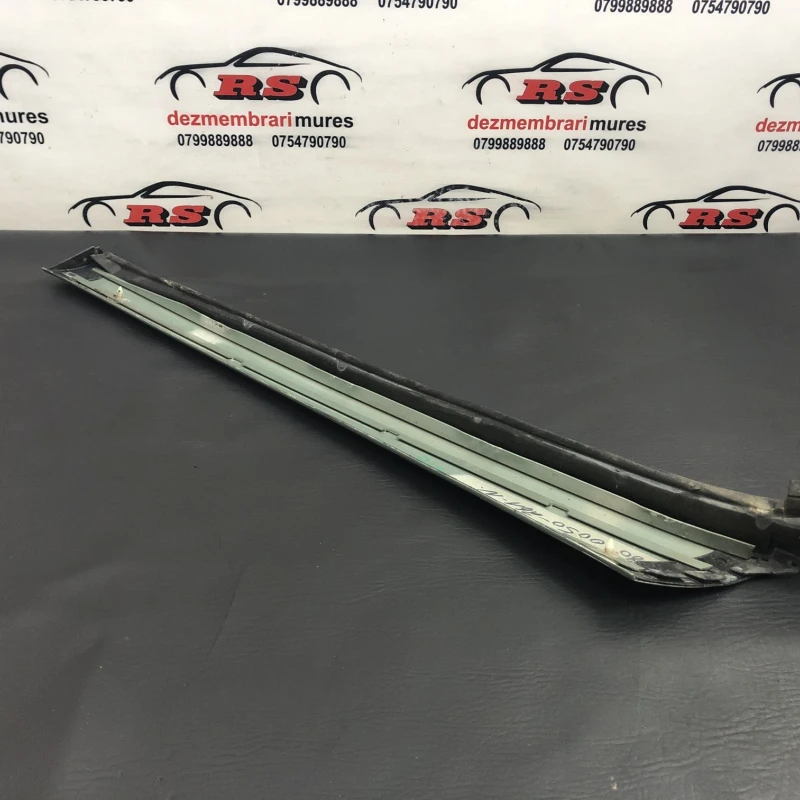 Ornament stalp stanga fata / Mercedes-Benz SL R129 1990 / Caroserie, oglinzi si faruri