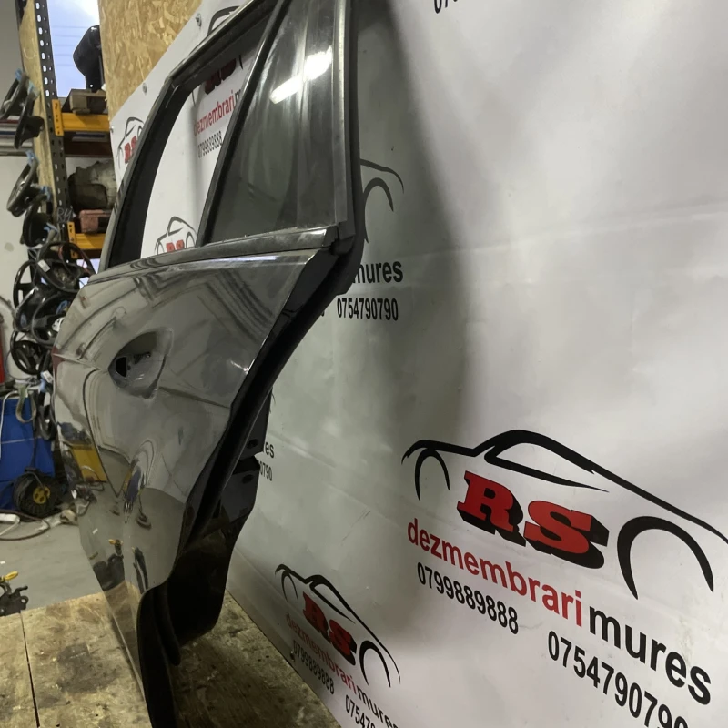 Usa stanga spate / Mercedes-Benz E Class W212 2010 / Caroserie, oglinzi si faruri