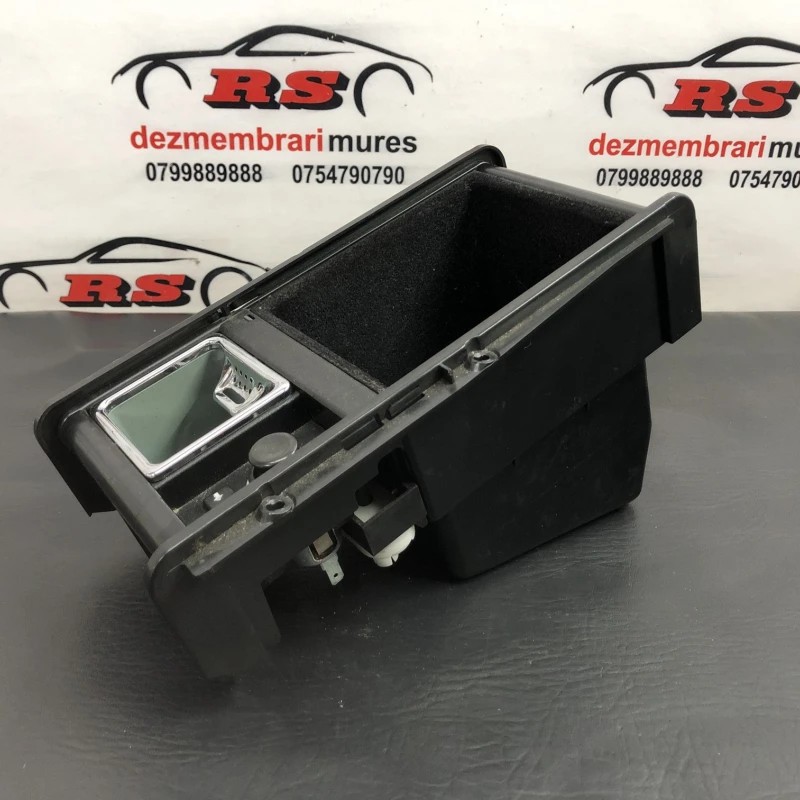 Compartiment stocare consola centrala / Mercedes-Benz SL R129 1990 / Interior