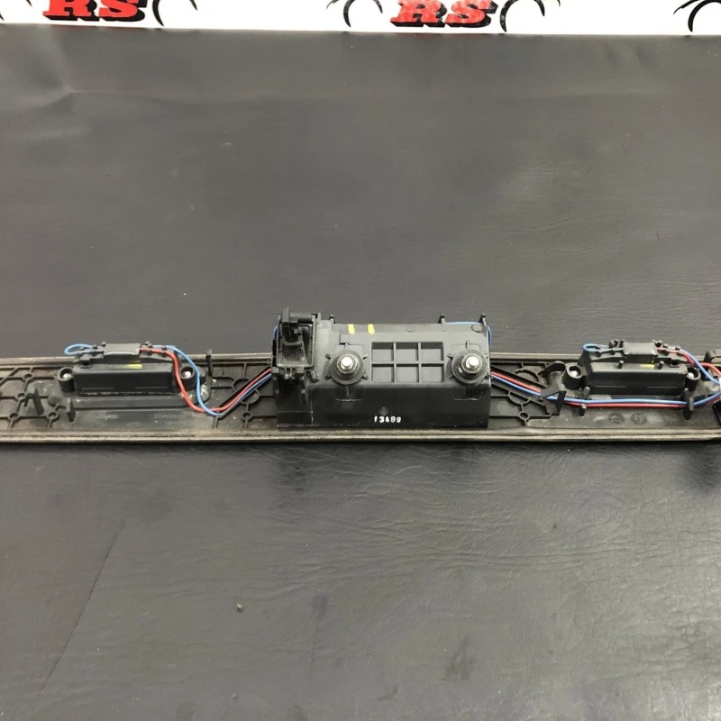 Maner buton deschidere haion / Volvo V70 V70 2010 / Caroserie, oglinzi si faruri