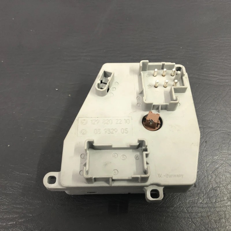 Butoane reglare scaun dreapta fata / Mercedes-Benz SL R129 1990 / Interior