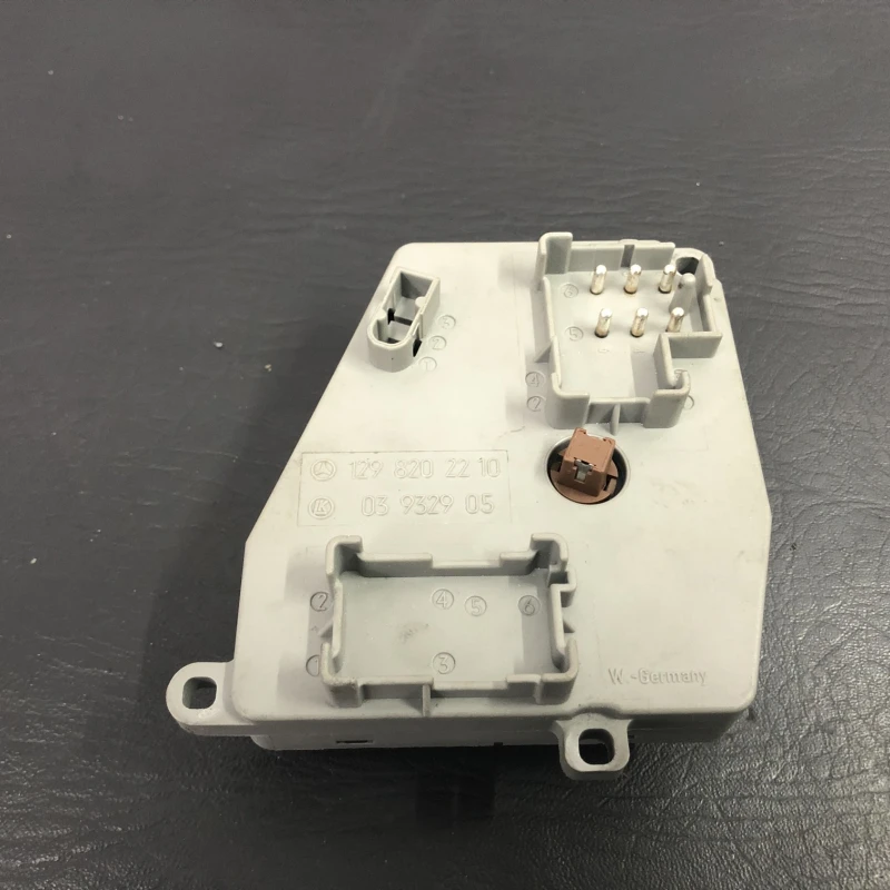 Butoane reglare scaun dreapta fata / Mercedes-Benz SL R129 1990 / Interior