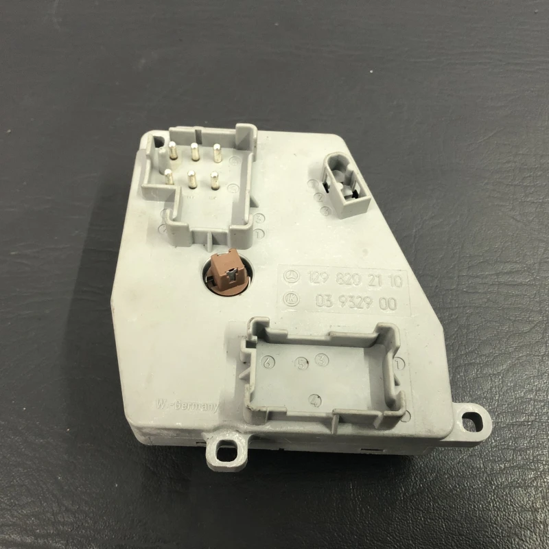 Butoane reglare scaun stanga fata / Mercedes-Benz SL R129 1990 / Interior
