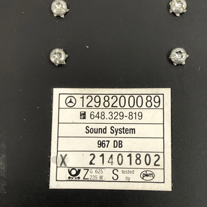 Amplificator audio / Mercedes-Benz SL R129 1990 / Audio si electronice