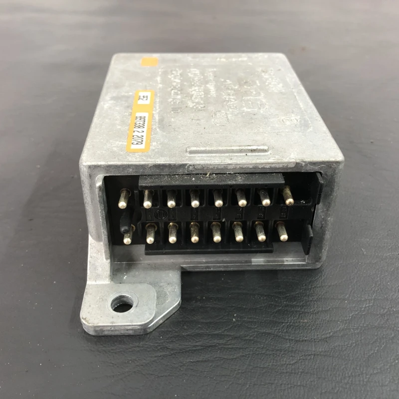 Calculator airbag / Mercedes-Benz SL R129 1990 / Audio si electronice