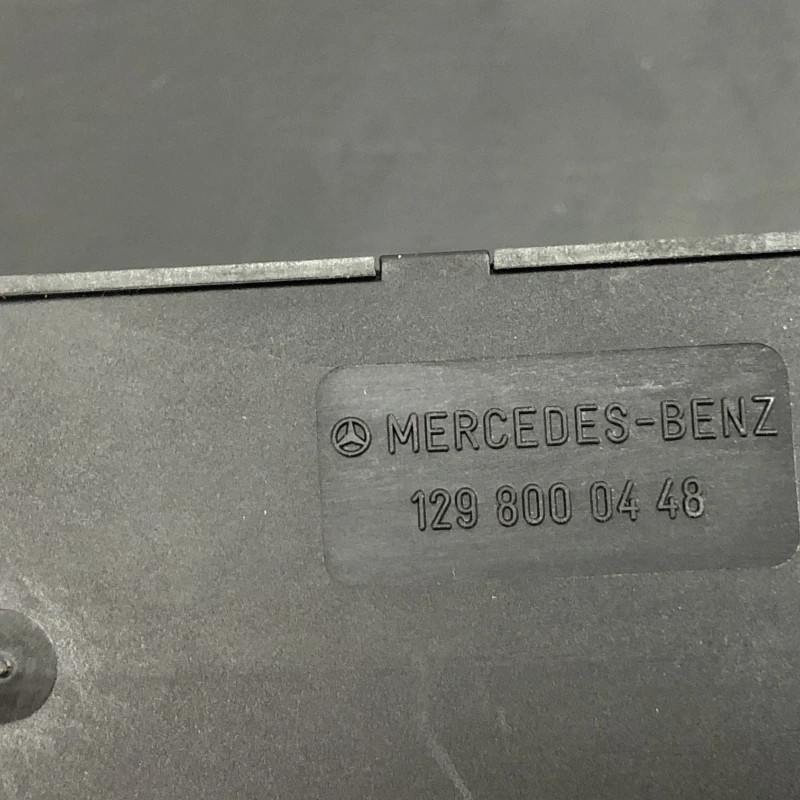 Unitate centrala vaccum închidere centralizată / Mercedes-Benz SL R129 1990 / Audio si electronice
