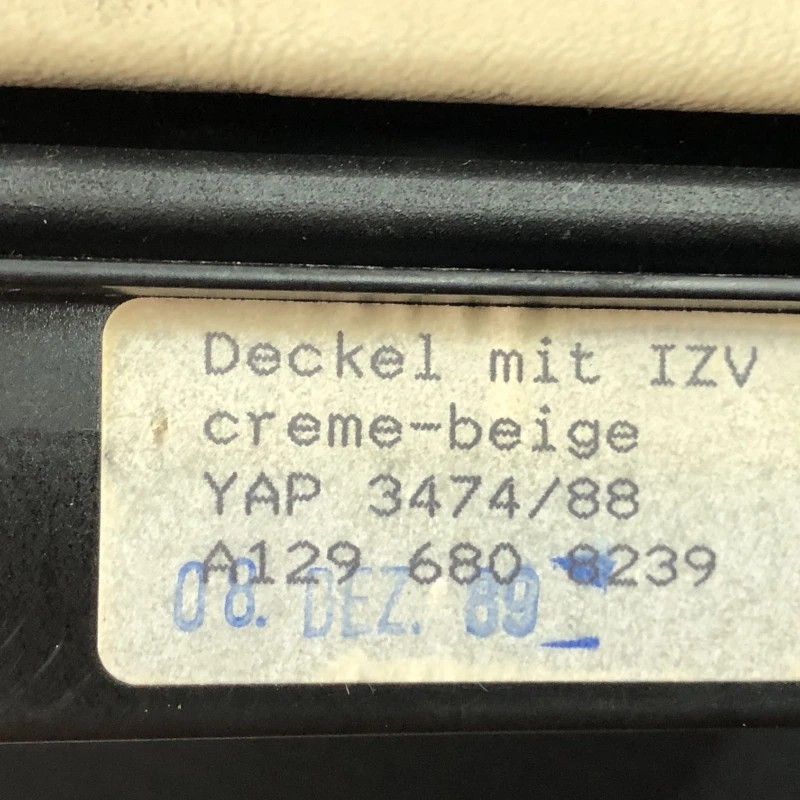 Cotiera centrala / Mercedes-Benz SL R129 1990 / Interior