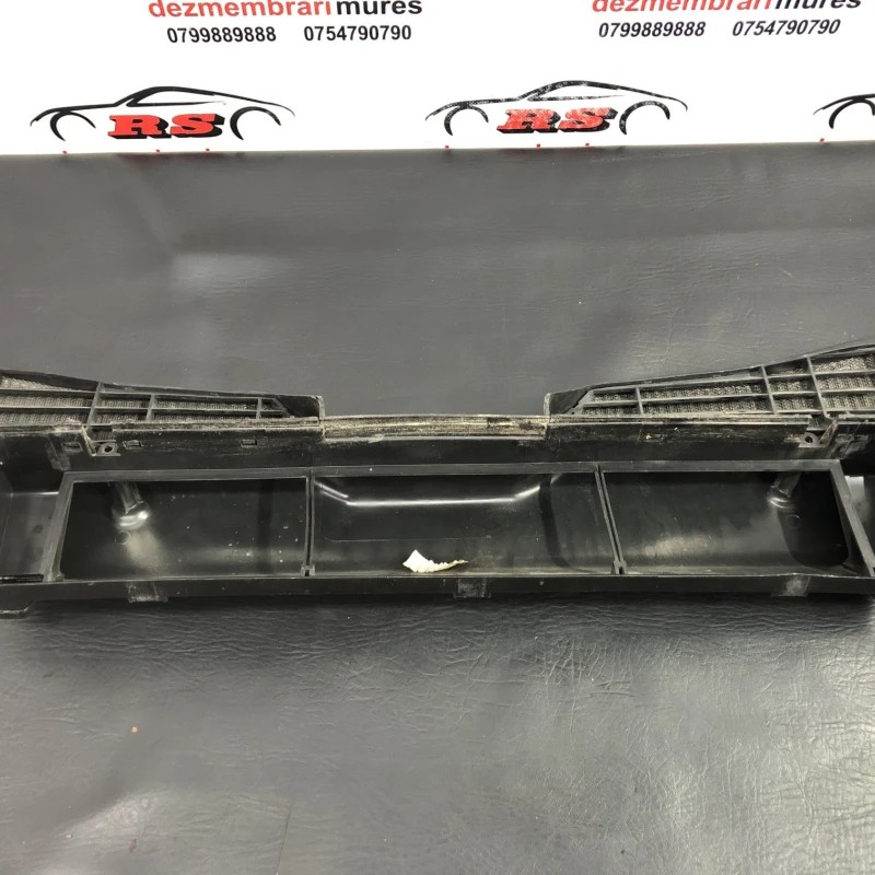 Carcasa filtru polen / Mercedes-Benz SL R129 1990 / Motor, racire si evacuare