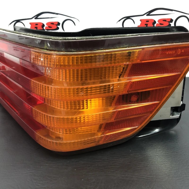 Stop stanga caroserie / Mercedes-Benz SL R129 1990 / Caroserie, oglinzi si faruri