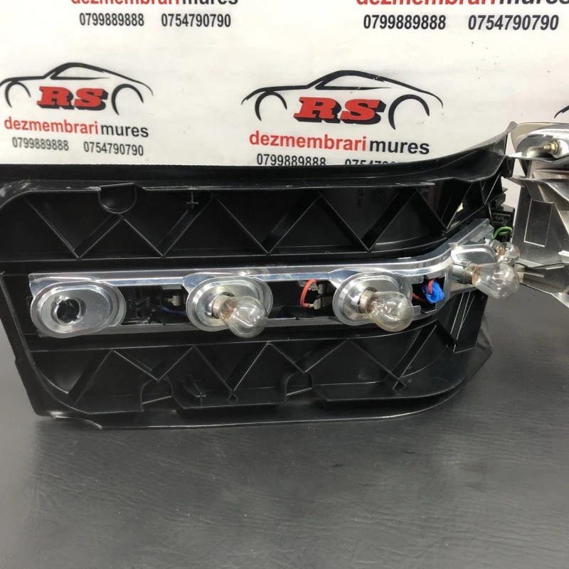 Stop stanga caroserie / Mercedes-Benz SL R129 1990 / Caroserie, oglinzi si faruri
