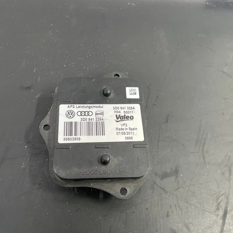 Modul AFS / Volkswagen Passat B7 2012 / Audio si electronice