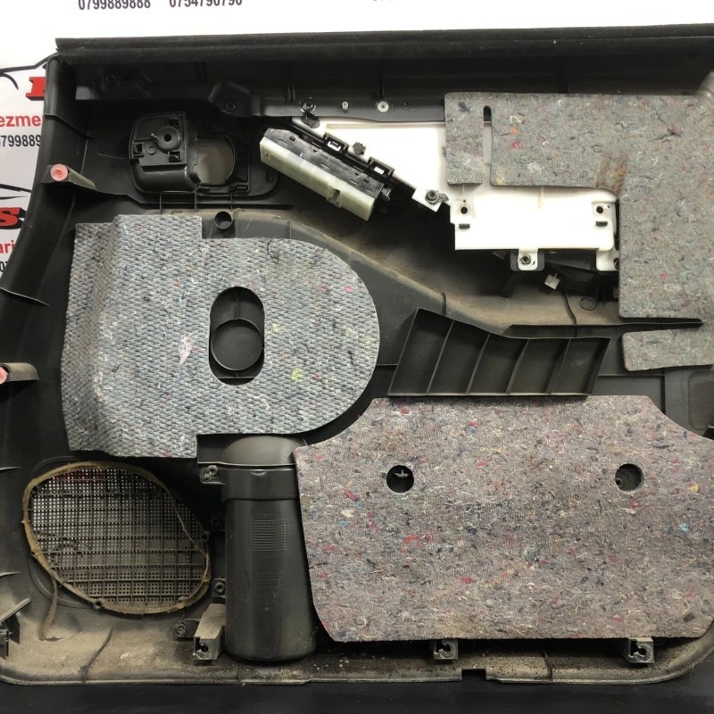 Panou tapiterie usa stanga fata / Nissan Navara D40 2006 / Interior