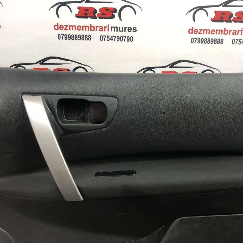 Panou tapiterie usa dreapta fata / Nissan Qashqai J10 facelift 2012 / Interior
