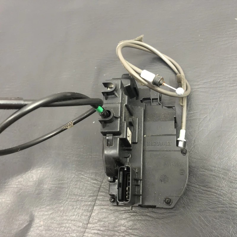 Iala broasca usa stanga spate / Nissan Qashqai J10 facelift 2012 / Caroserie, oglinzi si faruri