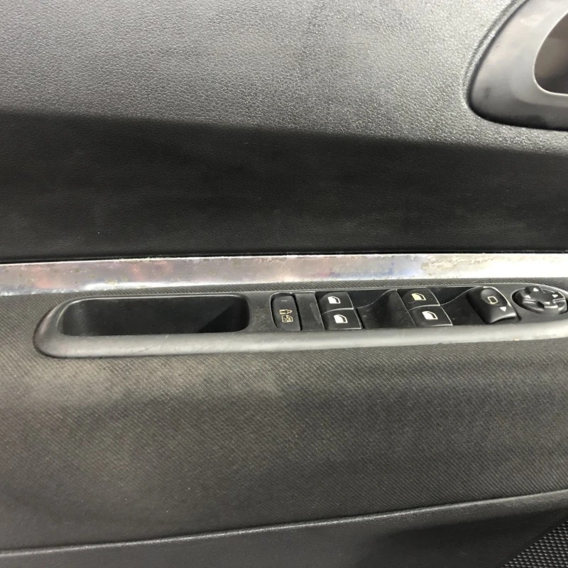 Panou tapiterie usa stanga fata / Peugeot 3008 3008 2010 / Interior