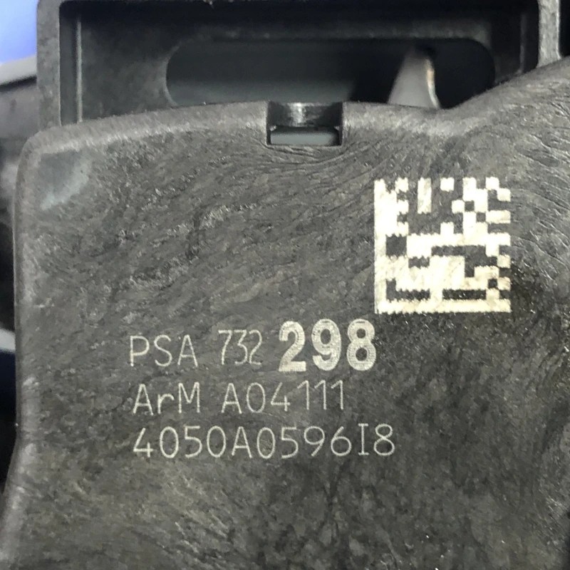 Iala broasca usa stanga spate / Peugeot 3008 3008 2010 / Caroserie, oglinzi si faruri