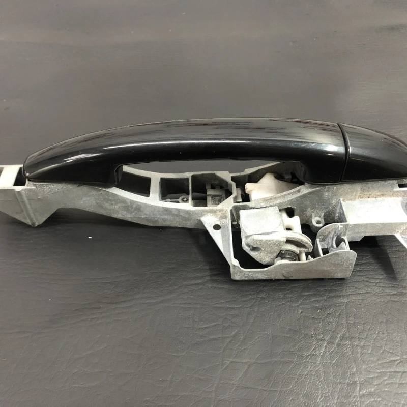 Maner usa dreapta spate Peugeot 