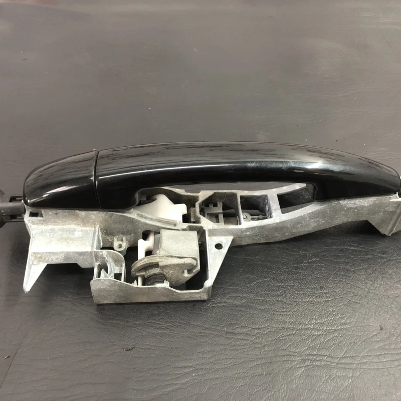 Maner usa stanga spate Peugeot 