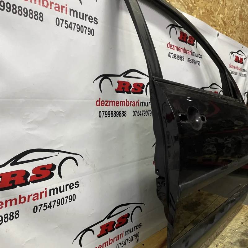 Usa dreapta fata / Nissan Qashqai J10 facelift 2012 / Caroserie, oglinzi si faruri