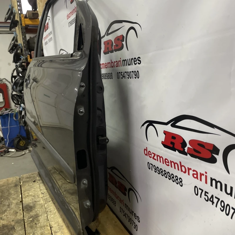 Usa dreapta fata / Nissan Qashqai J10 facelift 2012 / Caroserie, oglinzi si faruri