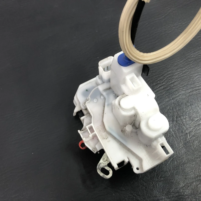 Iala broasca usa dreapta fata / Fiat Fiorino 225 2015 / Caroserie, oglinzi si faruri