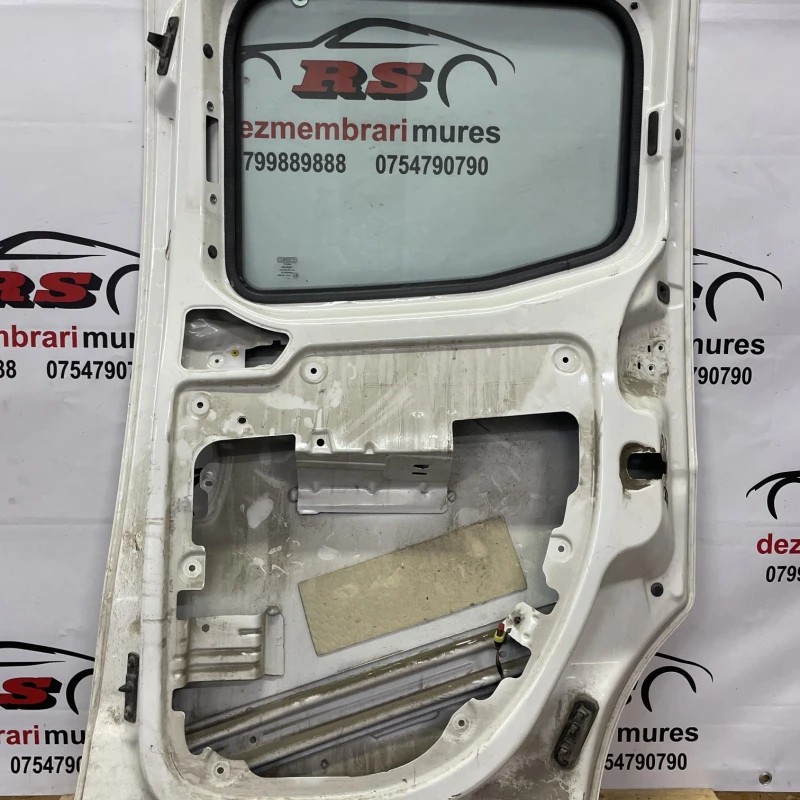 Usa dreapta spate / Fiat Fiorino 225 2015 / Caroserie, oglinzi si faruri