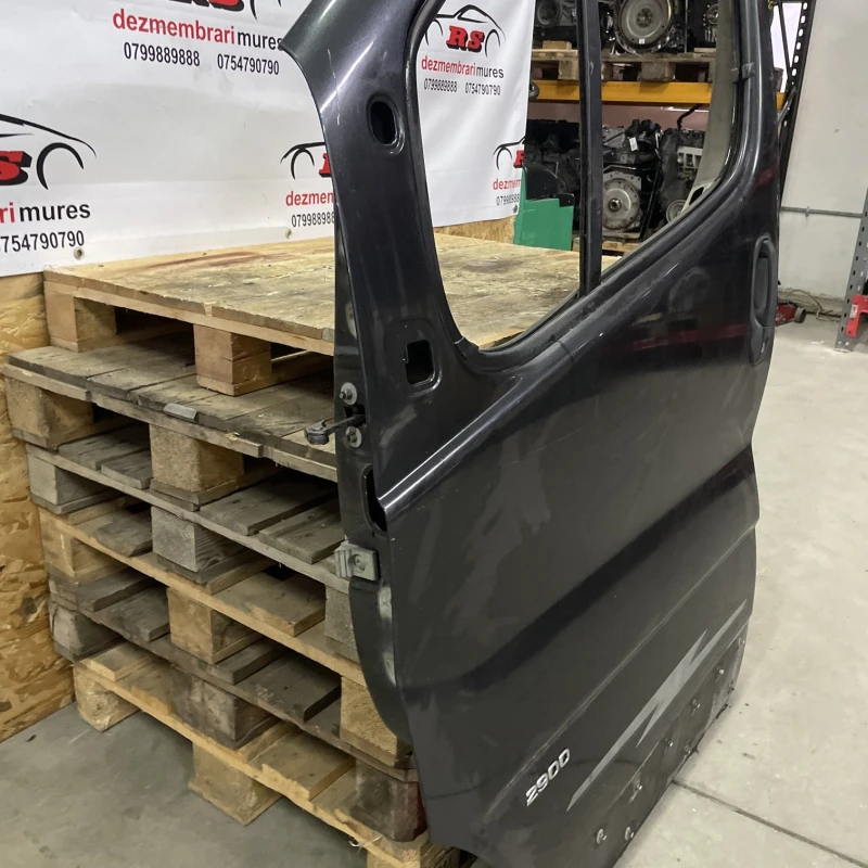 Usa stanga fata / Opel Vivaro Vivaro A 2011 / Caroserie, oglinzi si faruri