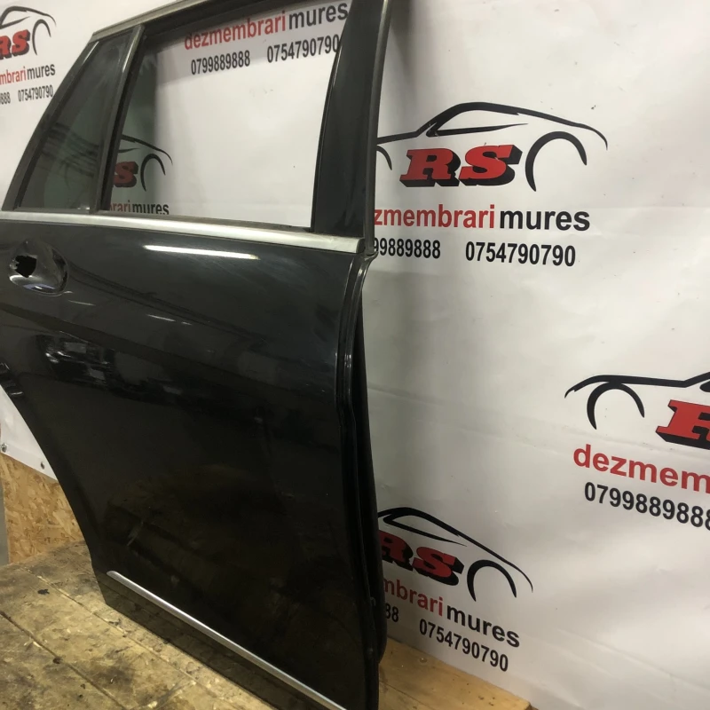 Usa dreapta spate / Mercedes-Benz C Class W204 2011 / Caroserie, oglinzi si faruri