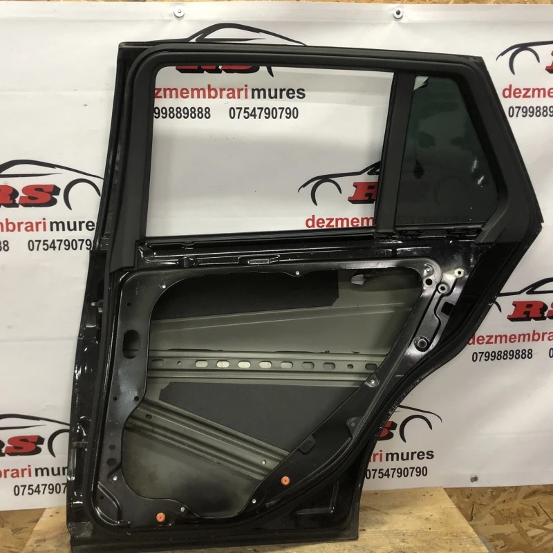 Usa dreapta spate / Mercedes-Benz C Class W204 2011 / Caroserie, oglinzi si faruri