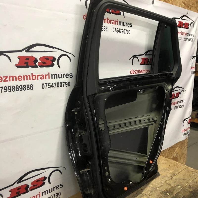 Usa dreapta spate / Mercedes-Benz C Class W204 2011 / Caroserie, oglinzi si faruri