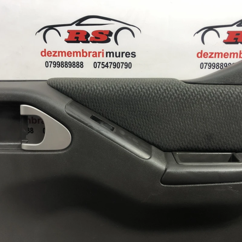 Panou tapiterie usa dreapta spate / Nissan Navara D40 2011 / Interior