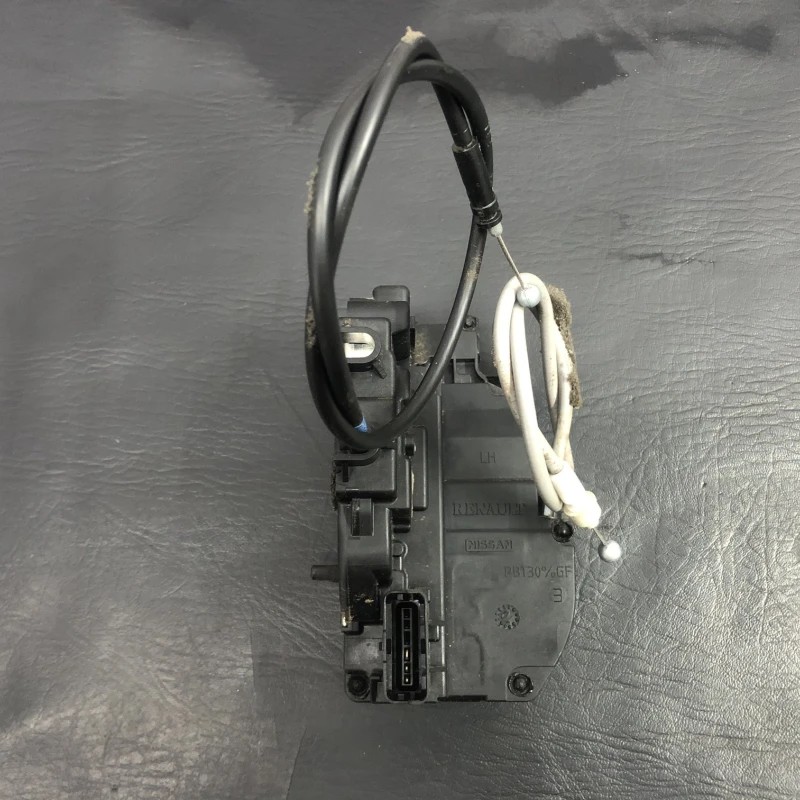 Iala broasca usa stanga spate / Nissan Navara D40 2011 / Caroserie, oglinzi si faruri