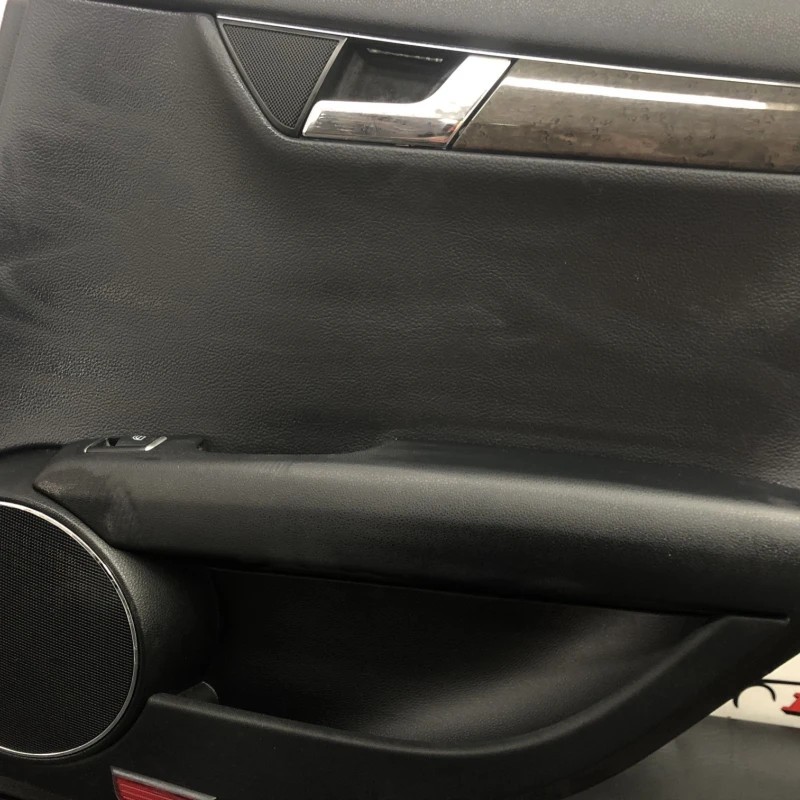 Panou tapiterie usa dreapta spate / Mercedes-Benz C Class W204 2011 / Interior