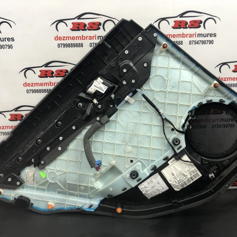 Panou tapiterie usa dreapta spate / Mercedes-Benz C Class W204 2011 / Interior