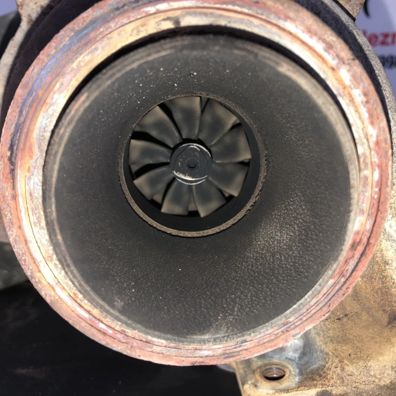 Turbosuflanta turbo turbina / Land Rover Freelander 2 Freelander 2 2008 / Motor, racire si evacuare