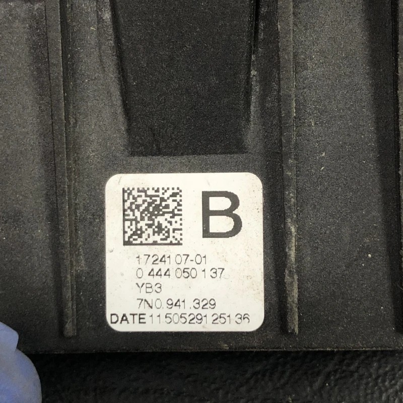 Modul dozare adblue / Volkswagen Passat B8 2015 / Audio si electronice