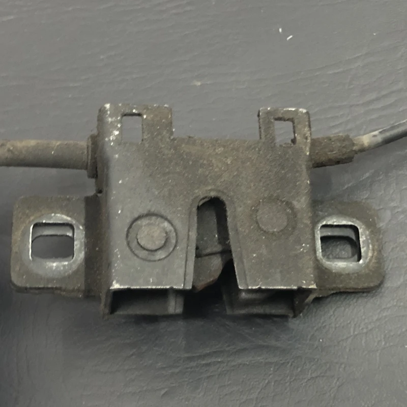 Maner deschidere capota / Land Rover Freelander 2 Freelander 2 2008 / Caroserie, oglinzi si faruri