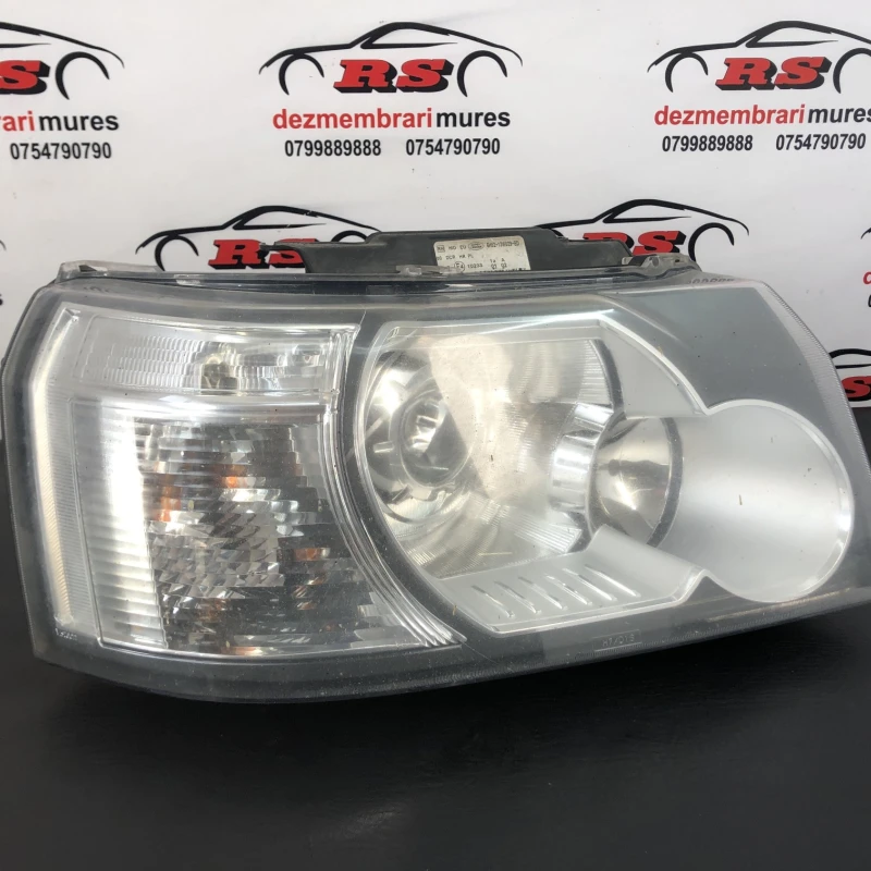 Far dreapta xenon Land Rover 